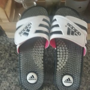 Adiadas Slides